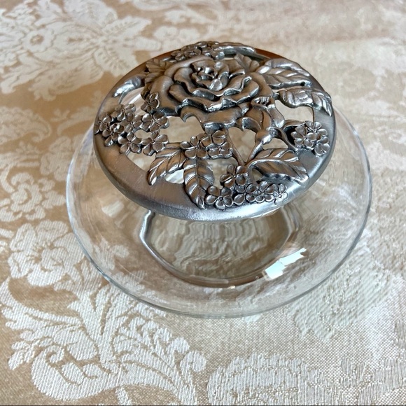 Vintage Seagull Pewter floral trinket dish 🇨🇦 - Picture 6 of 7